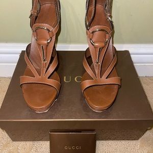Gucci shoes